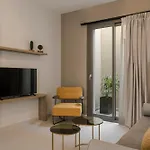 Anthemis Living شقة فندقية